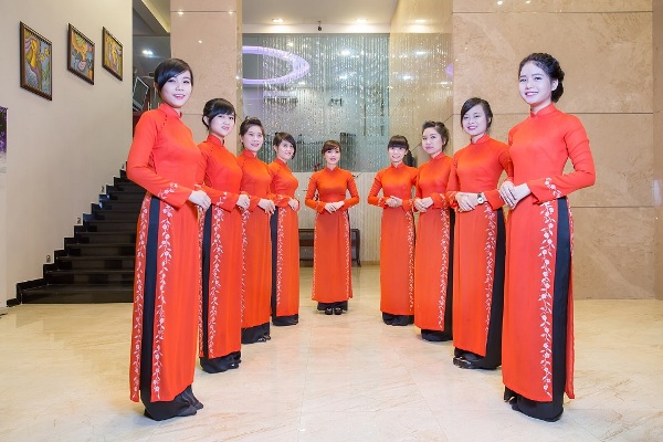 làm thế nào để lựa chọn đồng phục nhà hàng phù hợp nhất cho nhân viên